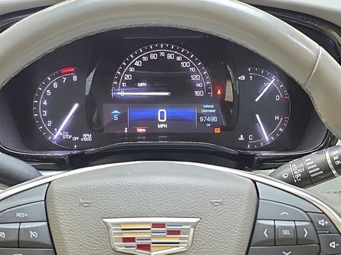 Used 2017 Cadillac XT5 Luxury w/ Driver Awareness Package image 17