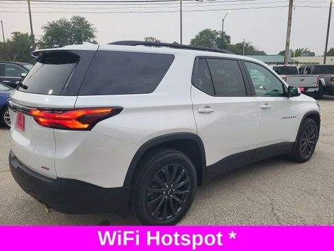 Used 2023 Chevrolet Traverse RS AWD/4WD image 9