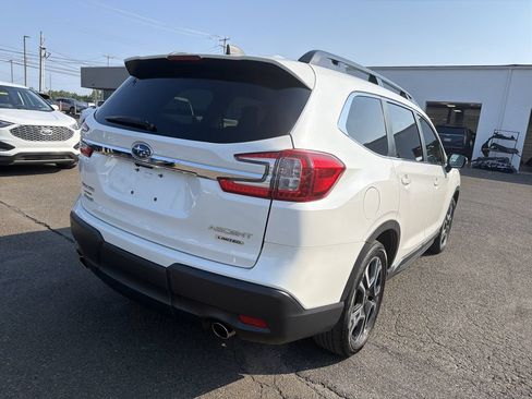 Used 2023 Subaru Ascent Limited w/ Technology Package AWD/4WD image 5