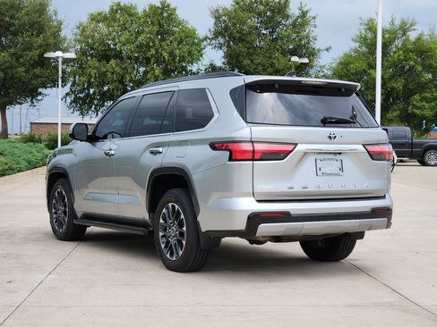 Certified 2023 Toyota Sequoia Limited AWD/4WD image 5