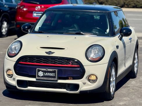 Used 2015 MINI Cooper S image 22