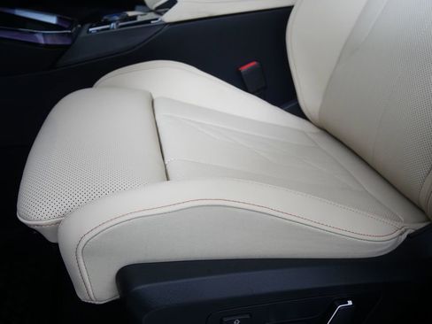 Used 2026 BMW X3 xDrive30 w/ Convenience Package image 10