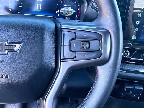 Used 2024 Chevrolet Silverado 2500 ZR2 w/ Technology Package AWD/4WD image 20