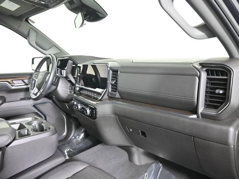 Used 2024 Chevrolet Silverado 1500 RST image 15