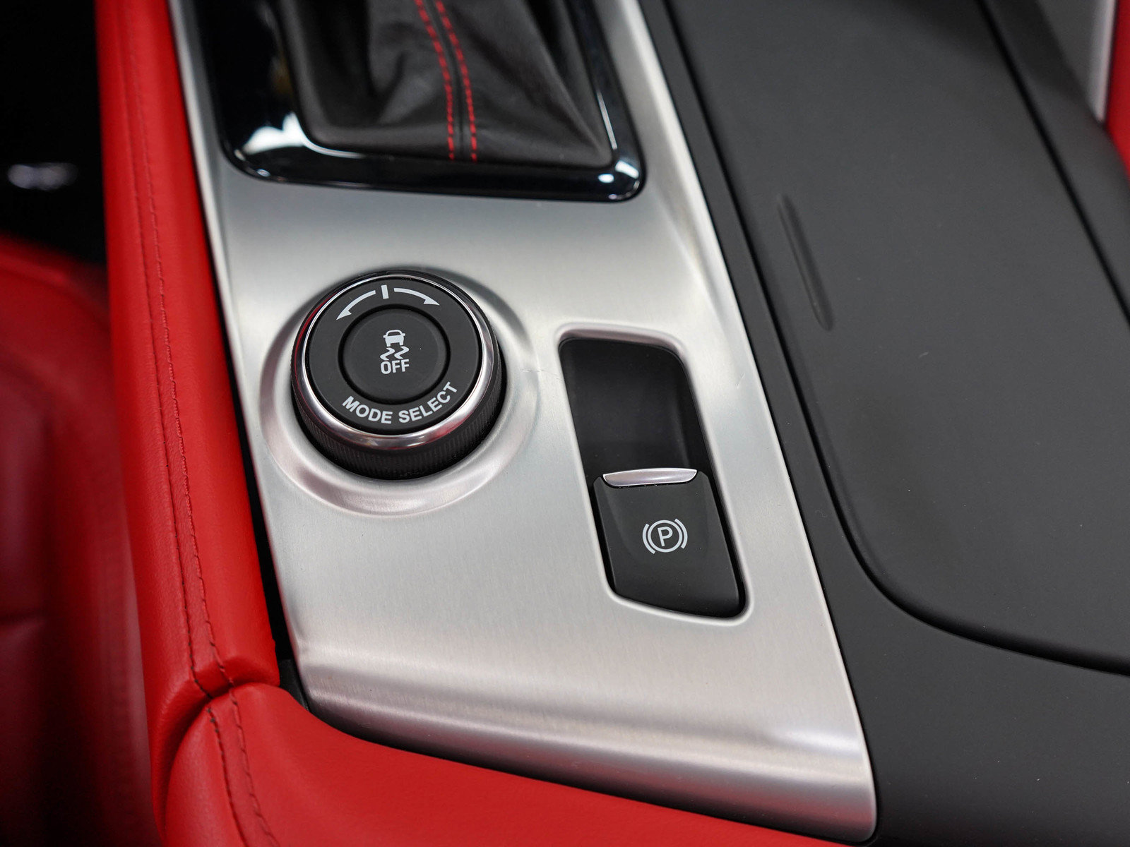 Used 2019 Chevrolet Corvette Grand Sport RWD image 22