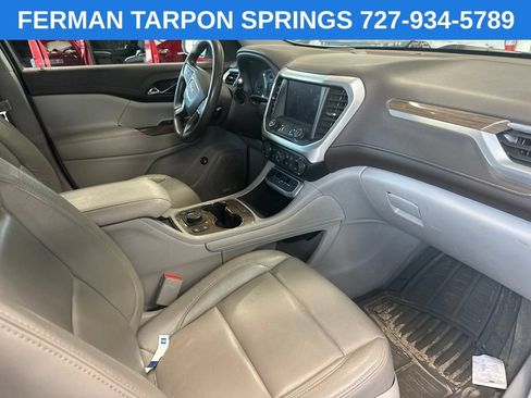 Used 2023 GMC Acadia SLE w/ Driver Convenience Package FWD image 6