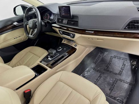 Used 2019 Audi Q5 2.0T Premium w/ Convenience Package image 26
