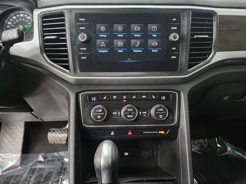 Used 2021 Volkswagen Atlas SE w/ Panoramic Sunroof Package AWD/4WD image 18