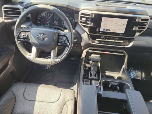 Used 2023 Toyota Tundra SR5 w/ SR5 Premium Package AWD/4WD image 27