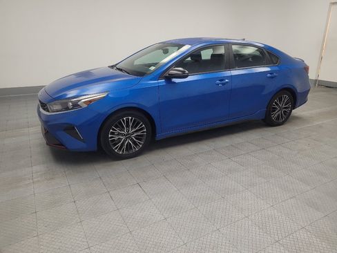 Used 2023 Kia Forte GT-Line FWD image 2