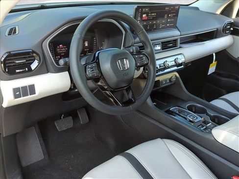 New 2026 Honda Pilot EX-L image 3