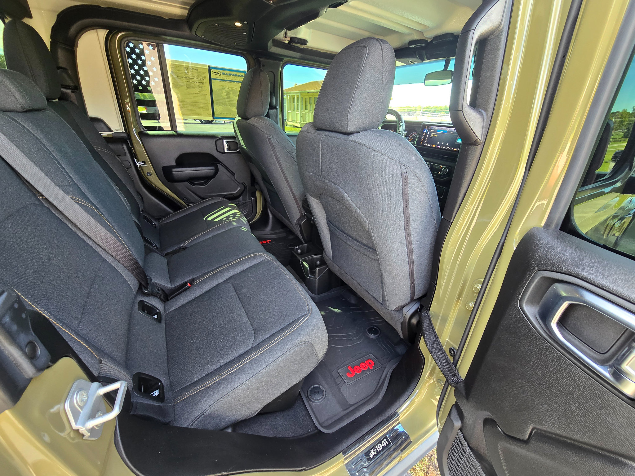 Used 2025 Jeep Gladiator Sport AWD/4WD image 20