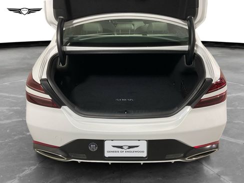 Used 2025 Genesis G70 2.5T image 7