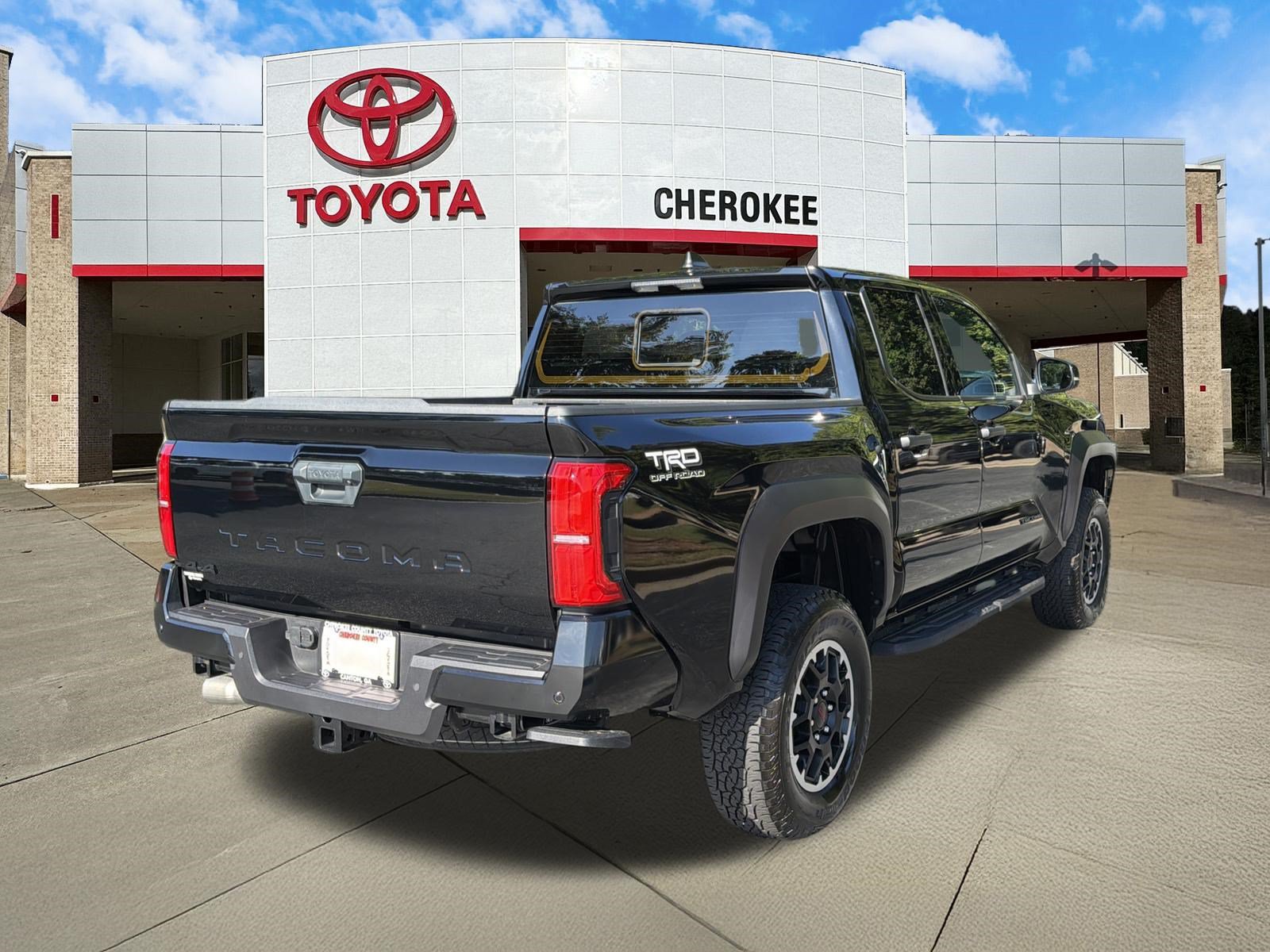 Used 2025 Toyota Tacoma TRD Off-Road w/ TRD Off Road Upgrade Package AWD/4WD image 5
