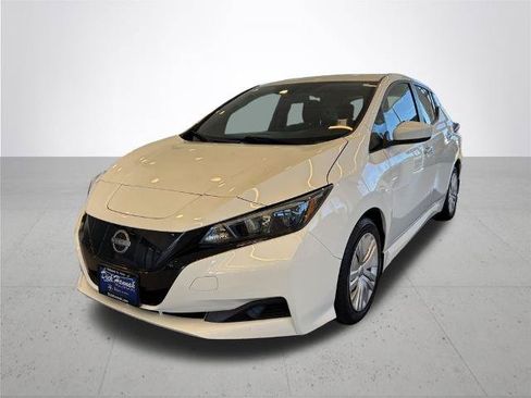 Certified 2024 Nissan Leaf S FWD image 2