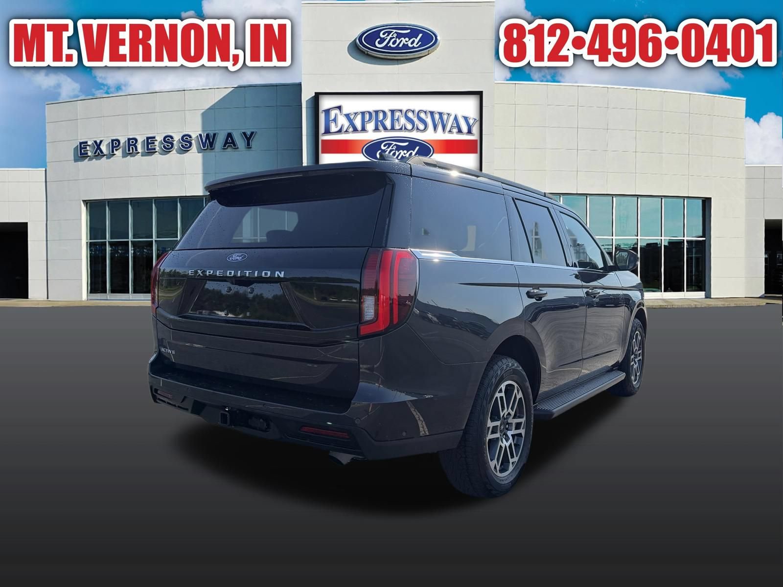 Used 2025 Ford Expedition Active AWD/4WD image 6