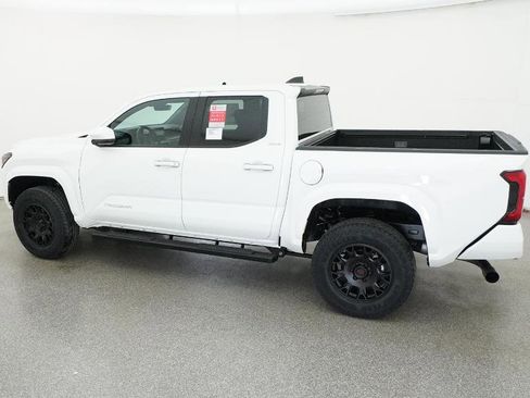 New 2026 Toyota Tacoma SR5 RWD image 7