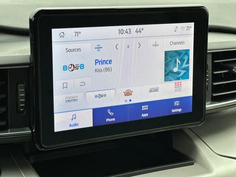 Used 2023 Ford Explorer XLT w/ Equipment Group 202A image 19