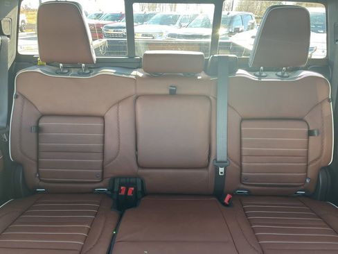 New 2026 GMC Sierra 2500 Denali Ultimate image 19