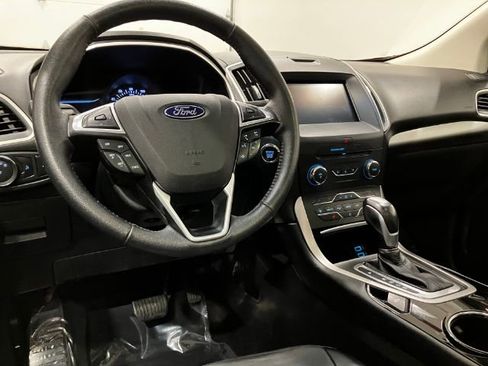 Used 2016 Ford Edge SEL w/ Equipment Group 201A image 39