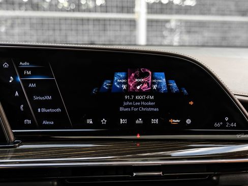 Used 2021 Cadillac Escalade ESV Sport w/ Driver Assist Tech Package image 26