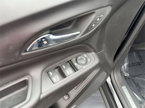 Used 2020 Chevrolet Equinox Premier image 14