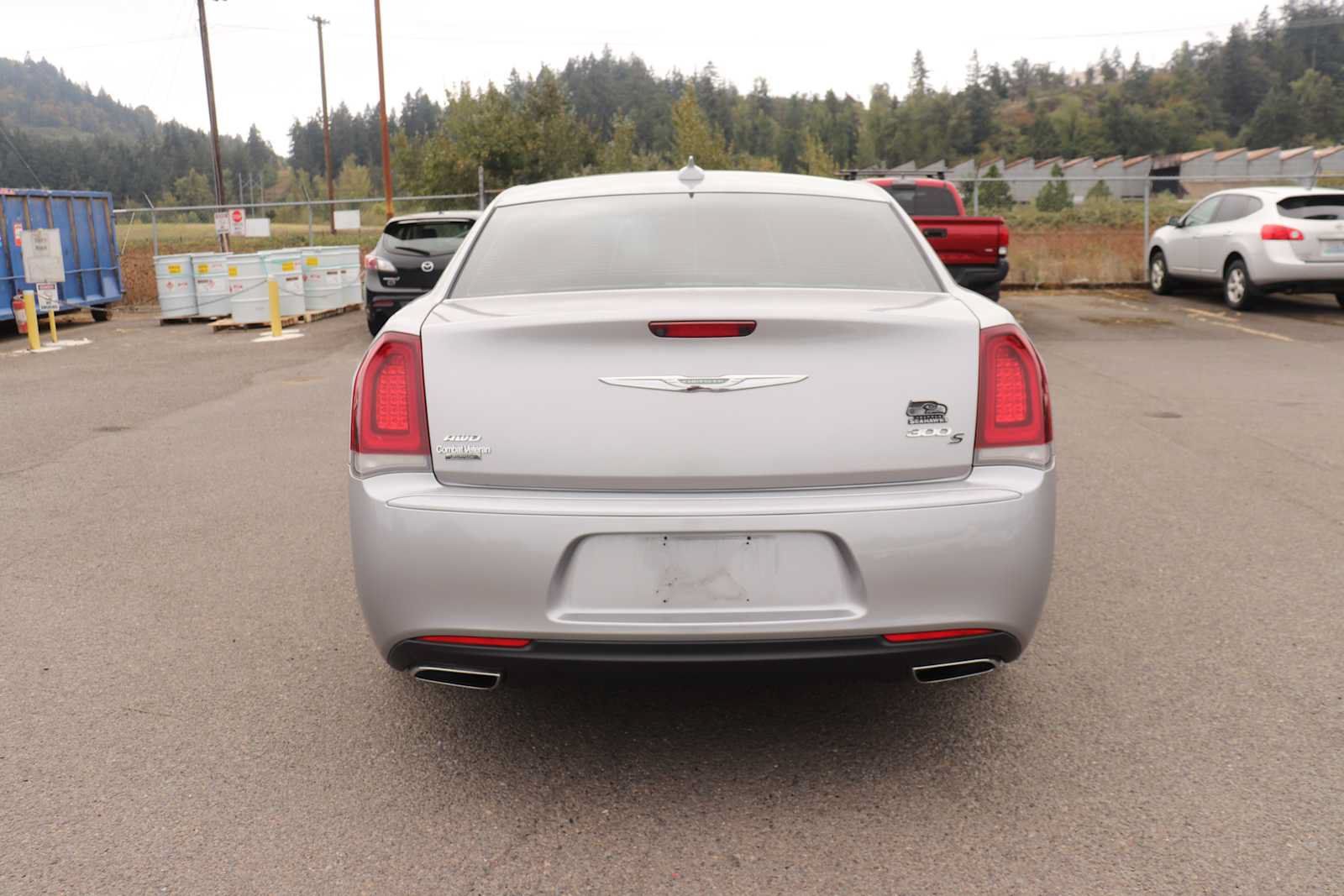 Used 2018 Chrysler 300 S AWD/4WD image 6
