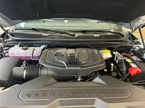 New 2026 Jeep Grand Wagoneer Limited w/ Convenience Group I image 36