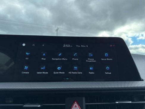 Used 2022 Kia EV6 GT-Line w/ GT-Line Suede Seat Package image 21