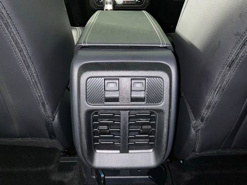 New 2026 Ford Bronco Outer Banks AWD/4WD image 17