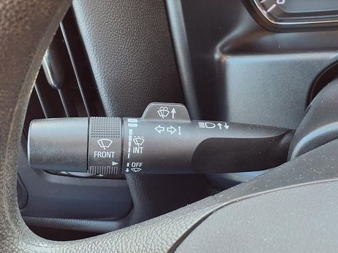 Used 2018 GMC Sierra 1500 4x4 Regular Cab w/ Sierra Convenience Package image 17