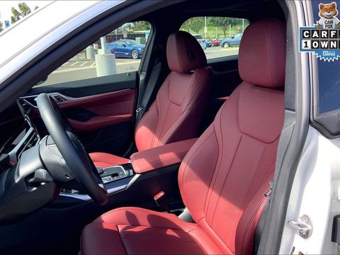 Used 2023 BMW i4 eDrive40 image 25