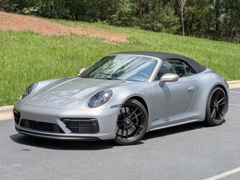 Certified 2023 Porsche 911 Carrera 4 GTS AWD/4WD image 1