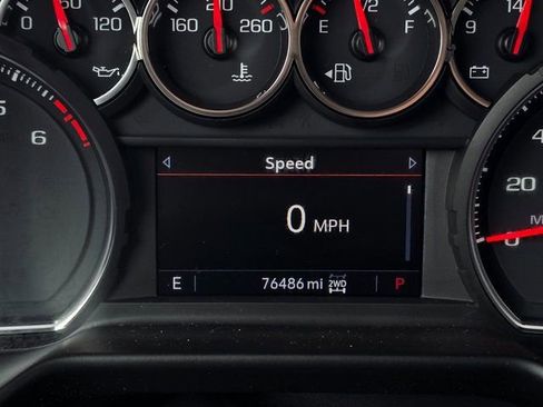 Used 2021 Chevrolet Tahoe Z71 image 32