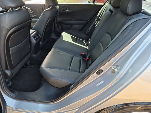 Used 2013 Honda Accord EX-L image 16