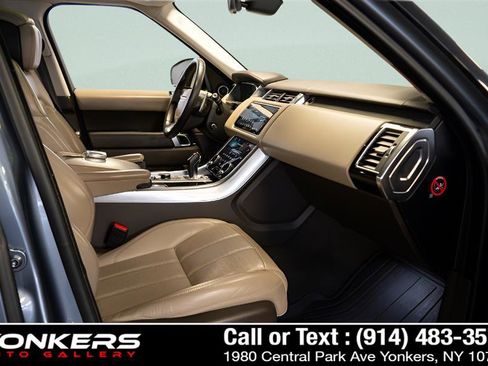 Used 2018 Land Rover Range Rover Sport HSE Dynamic image 19