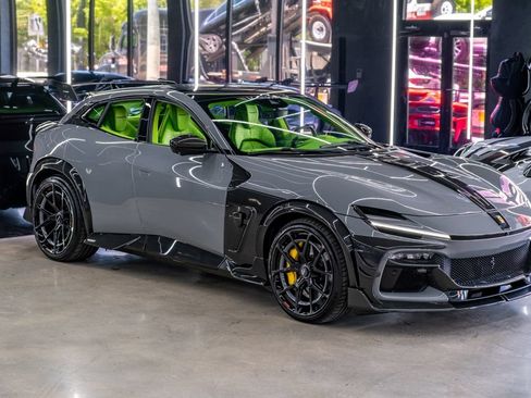 Used 2023 Ferrari Purosangue AWD/4WD image 1