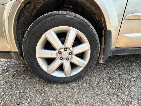 Used 2008 Subaru Outback 2.5i Limited AWD/4WD image 11