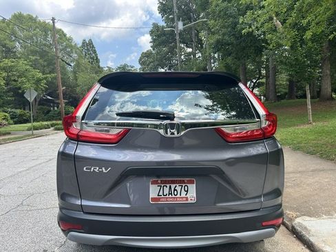 Used 2017 Honda CR-V LX image 3