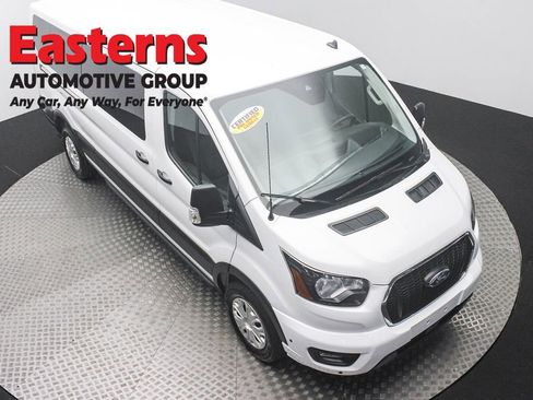 Used 2024 Ford Transit 350 XLT RWD image 3