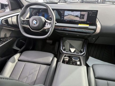 Used 2025 BMW X3 xDrive30i w/ Premium Package image 30