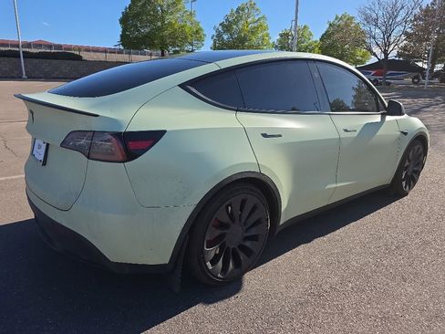 Used 2023 Tesla Model Y Performance AWD/4WD image 7