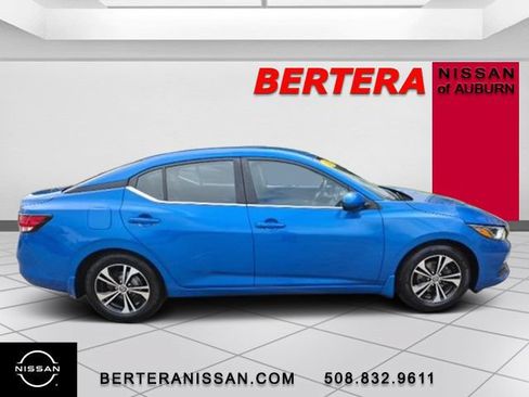 Used 2023 Nissan Sentra SV FWD image 2