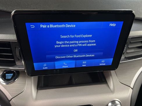 Used 2023 Ford Explorer XLT w/ Equipment Group 202A image 10