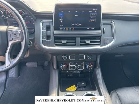 Used 2021 Chevrolet Suburban RST AWD/4WD image 15