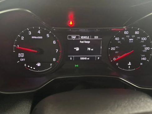 Used 2023 Chevrolet TrailBlazer LT FWD image 11