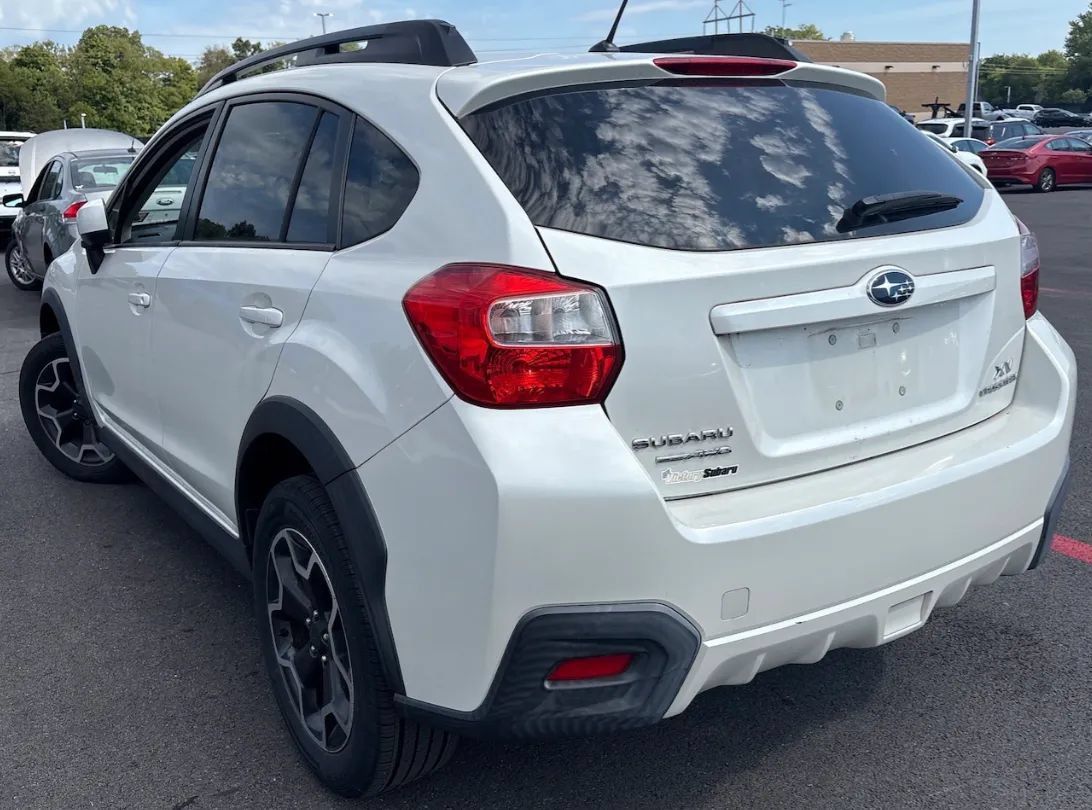 Used 2014 Subaru Crosstrek 2.0i Premium AWD/4WD image 5
