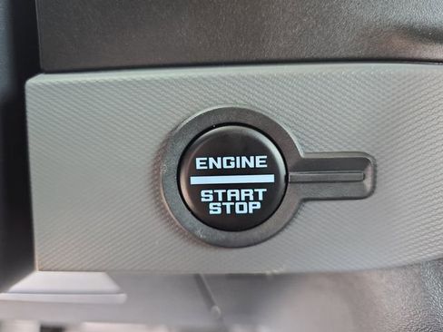 Certified 2023 Ford Bronco Black Diamond w/ Sasquatch Package AWD/4WD image 21