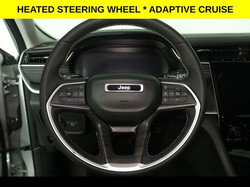 Used 2023 Jeep Grand Cherokee L Limited image 6