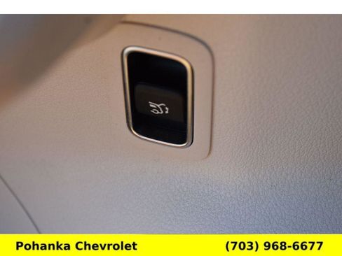 Used 2021 Mercedes-Benz GLA 250 4MATIC image 25